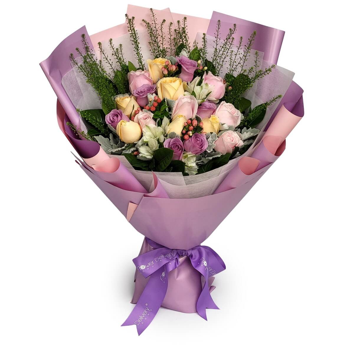 🌷 Pastel rose bouquet with premium lilac wrapping, featuring soft tones and delicate greenery for refined beauty.
🌷 粉彩玫瑰花束配高級淡紫包裝,柔和色調襯以細緻綠葉,展現優雅之美。