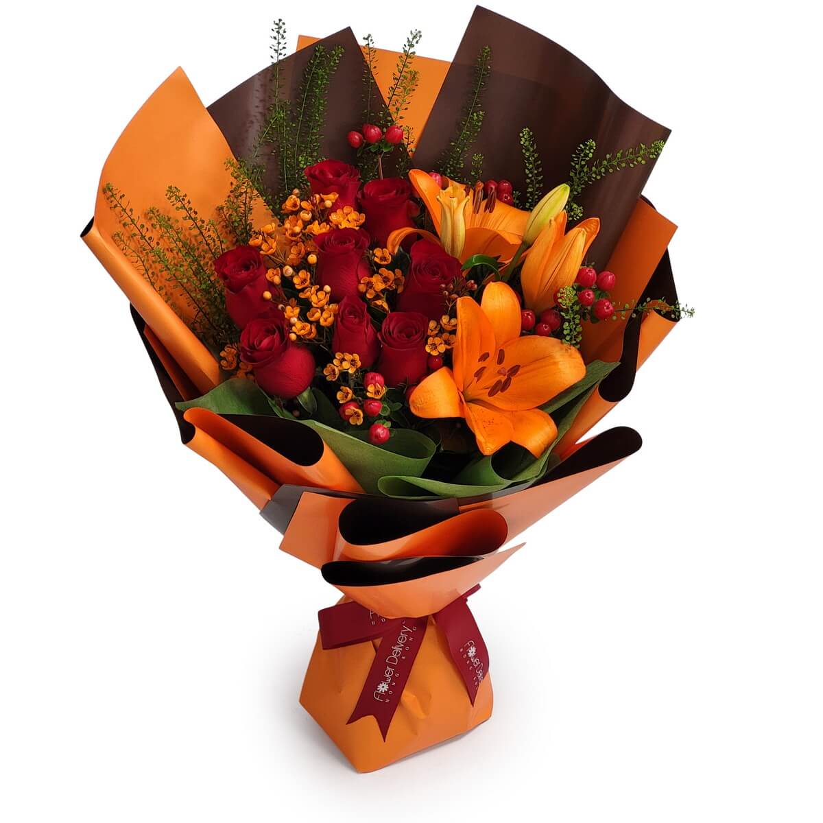 Hand-tied bouquet with red roses, vibrant orange lilies, red berries and layered greenery, wrapped in orange and dark brown paper - 紅玫瑰、橙色百合、紅色漿果及層次綠葉花束,橙色深啡包裝