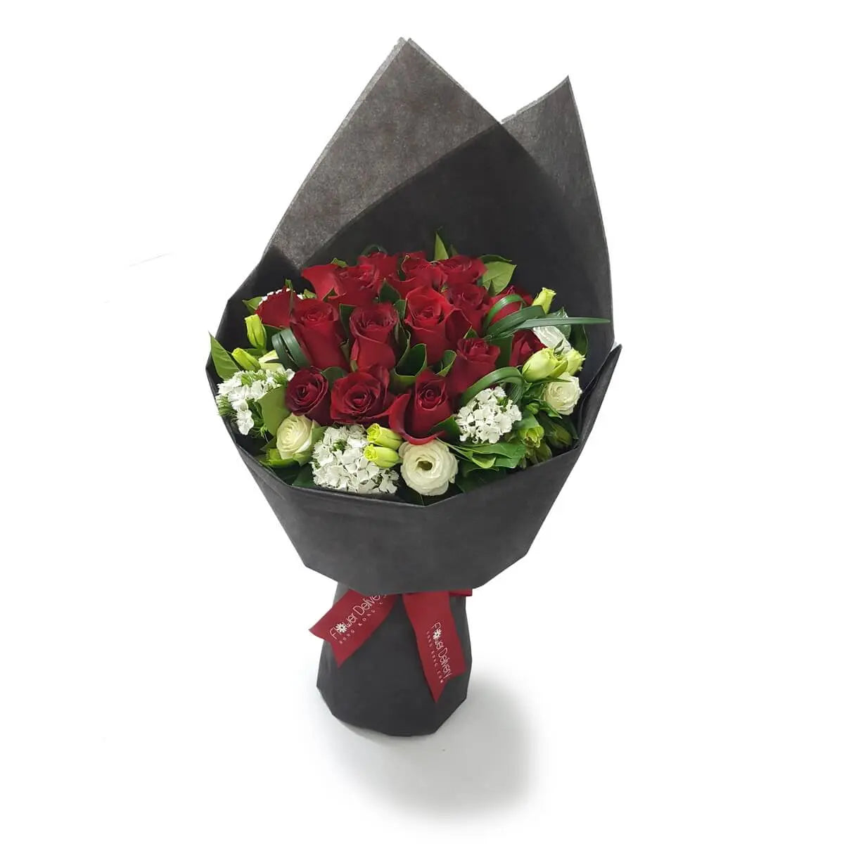 Red roses paired with white lisianthus and delicate white fillers, arranged in matte black wrap | 深紅玫瑰與白桔梗、細白配花相襯,黑色包裝紙外觀俐落,綁上酒紅緞帶更顯高雅對比。