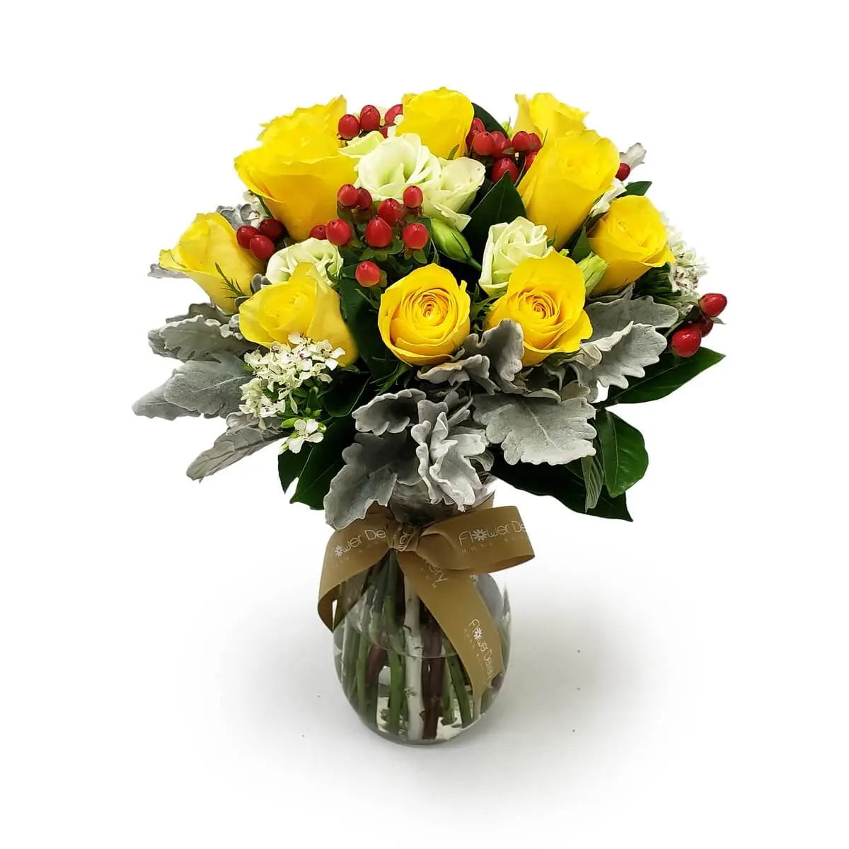 Bouquet of yellow and white roses, red hypericum berries, dusty miller, and foliage in a glass vase tied with a gold ribbon. | 黃白玫瑰、紅色繡球果與灰葉搭配的花束,插於玻璃瓶中,綁有金色絲帶。