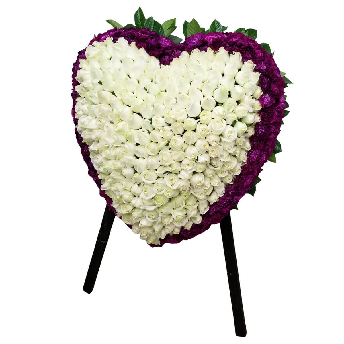 White rose heart-shaped standing floral arrangement with purple carnation border on stand, studio style photo 白玫瑰心形花牌配紫色康乃馨邊框