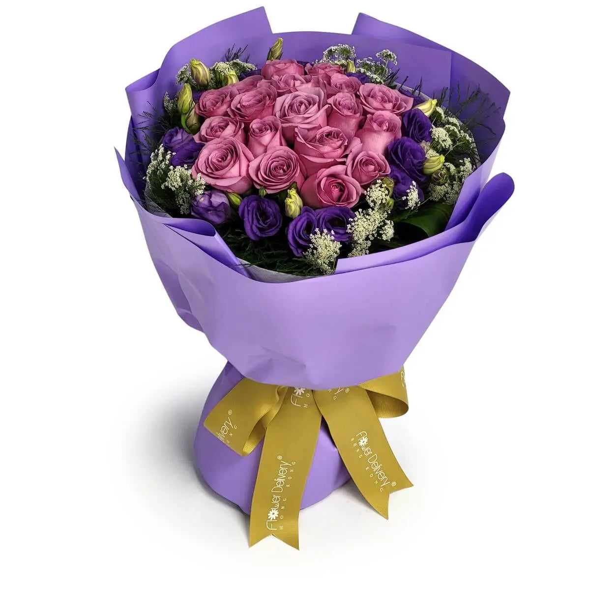 Chic bouquet of pink and purple roses wrapped in lavender paper and tied with a gold ribbon—ideal for love, birthdays, or thank-you gifts | 粉色與紫色玫瑰組成的時尚花束，搭配薰衣草色包裝與金緞帶，適合傳達愛意或感謝之情。