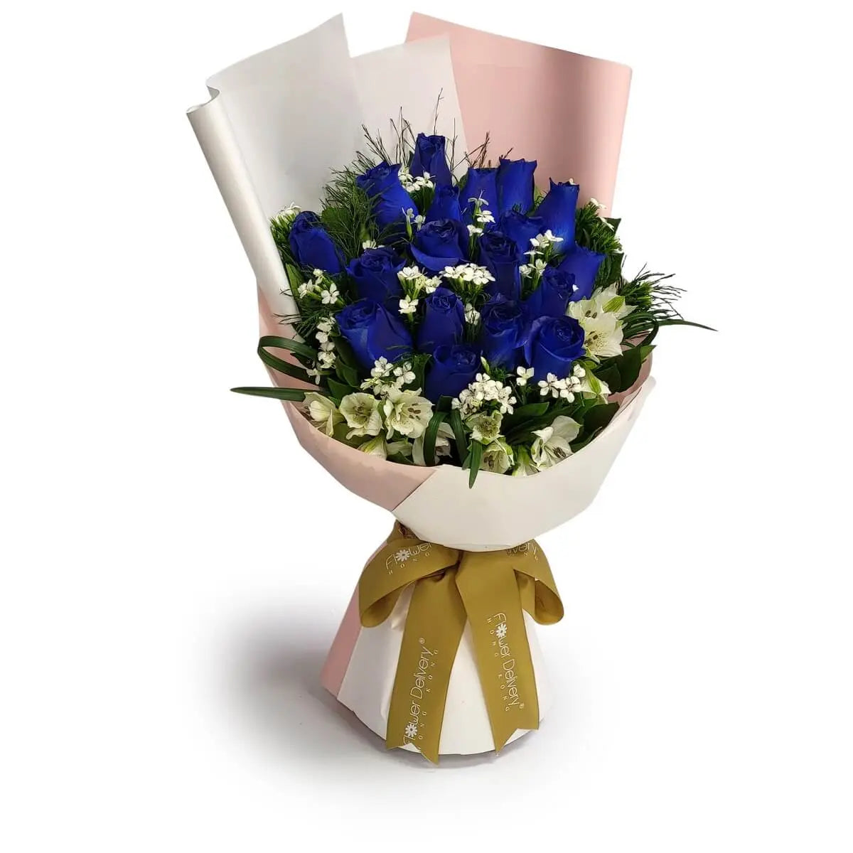 Bouquet of vibrant blue roses with white lisianthus and filler flowers, wrapped in pink-and-white paper and tied with a gold ribbon | 鮮藍玫瑰、白洋桔梗與小配花花束，粉白包裝並綁金絲帶。