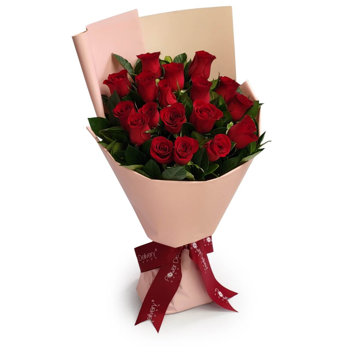 Red roses bouquet with greenery in pink wrap, original photo 紅玫瑰花束配綠葉及粉包裝 原相