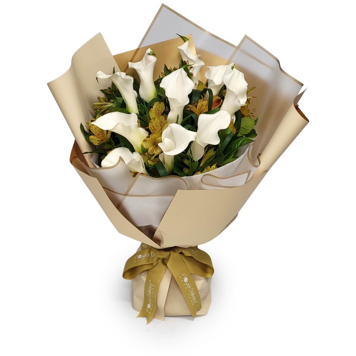Bouquet of white calla lilies and yellow alstroemeria in beige wrap. 白色馬蹄蓮與黃色六出花束，包裹米白色紙張。