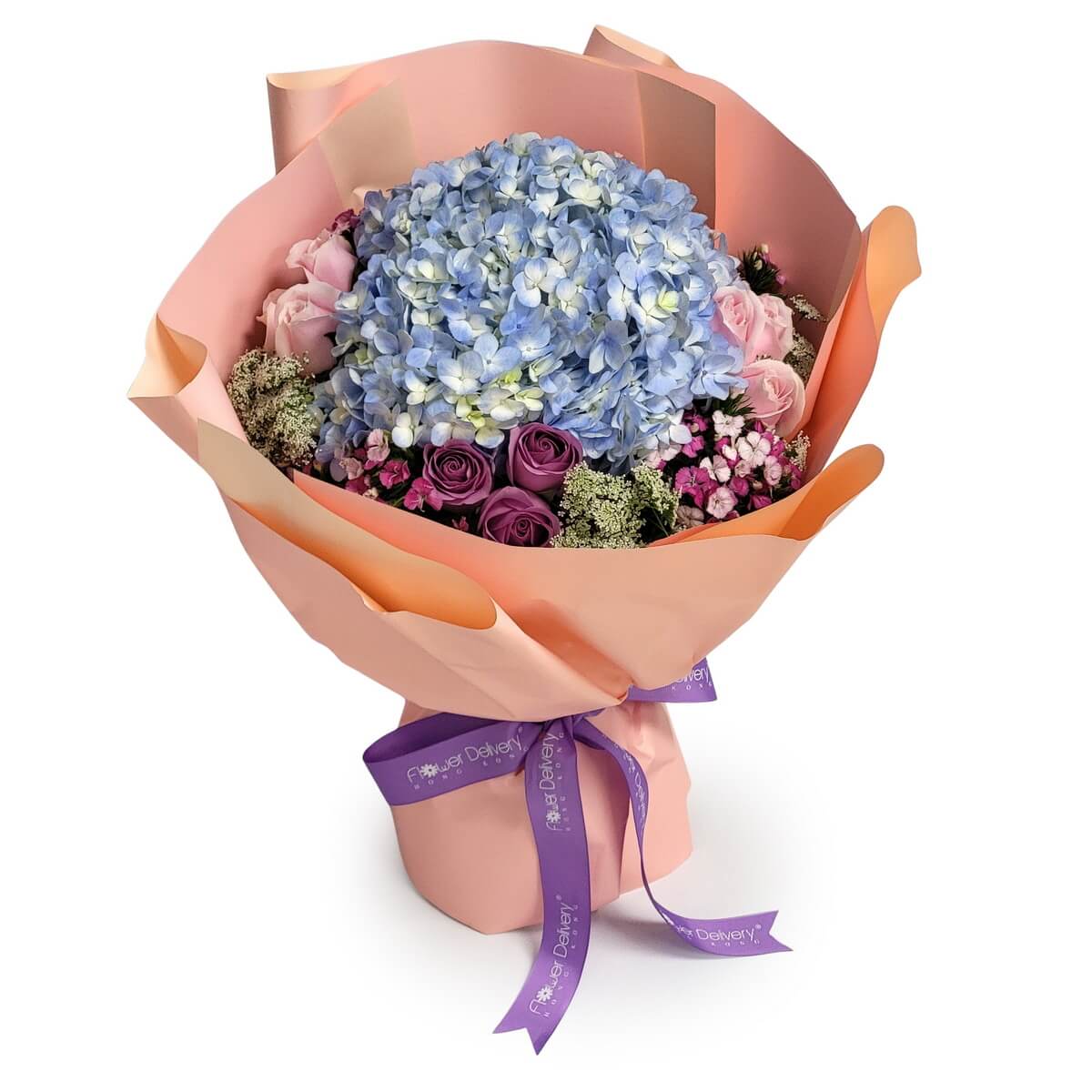 Bouquet of blue hydrangea, lavender roses, soft pink roses, Queen Anne’s lace, and pink dianthus in peach wrapping | 藍繡球花配紫玫瑰、粉紅玫瑰、蕾絲花及粉紅石竹花，桃色包裝紙襯托