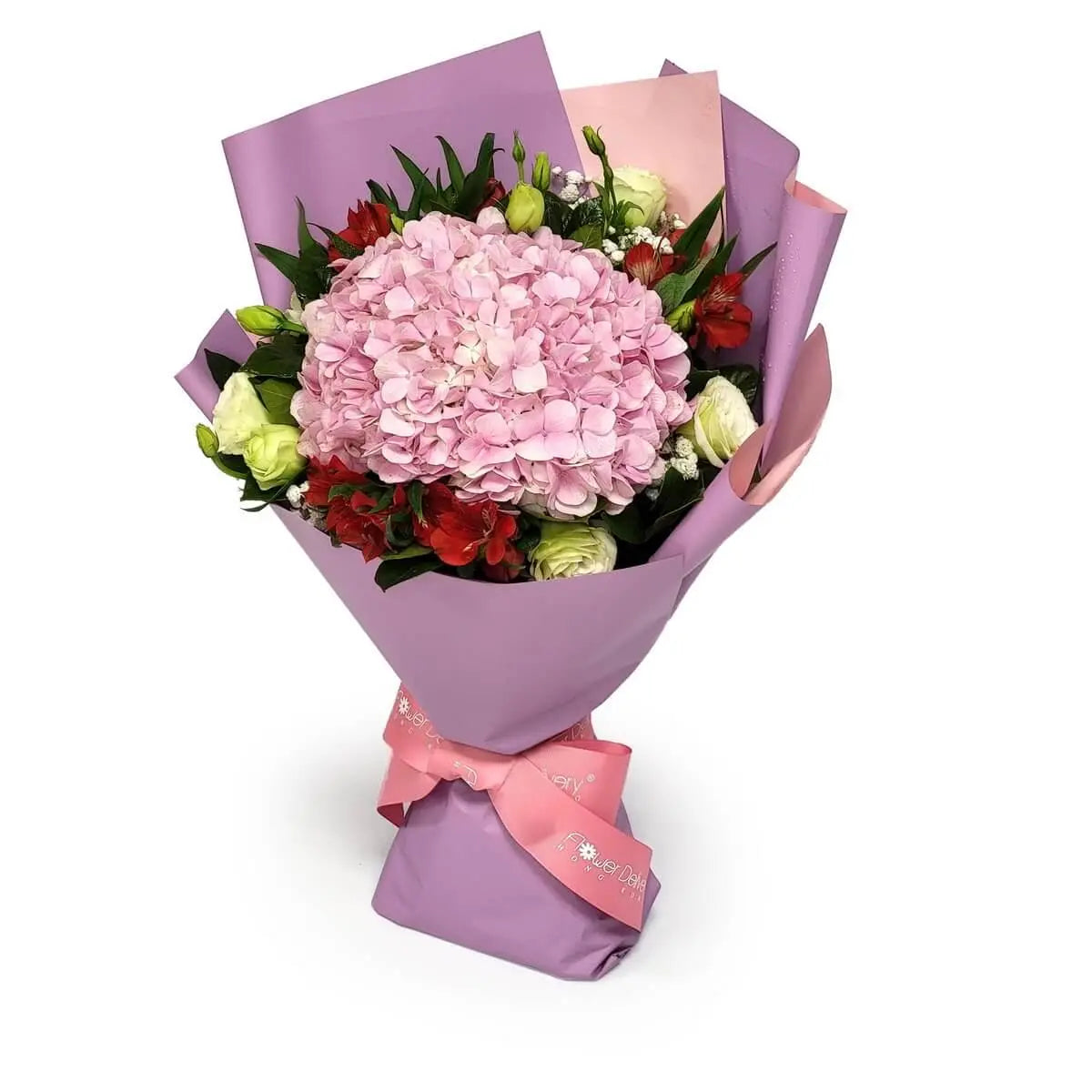 Lavender-wrapped bouquet with pink hydrangea, red alstroemeria, and white lisianthus. 粉紅繡球花襯以紅色六出花與白洋桔梗，外層以紫粉色包裝紙包裝。